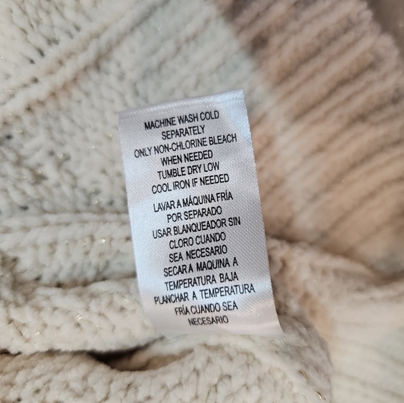 NWT Weatherproof Vintage Cream Chenille Knit Sweater Women’s Large - Picture 11 of 11